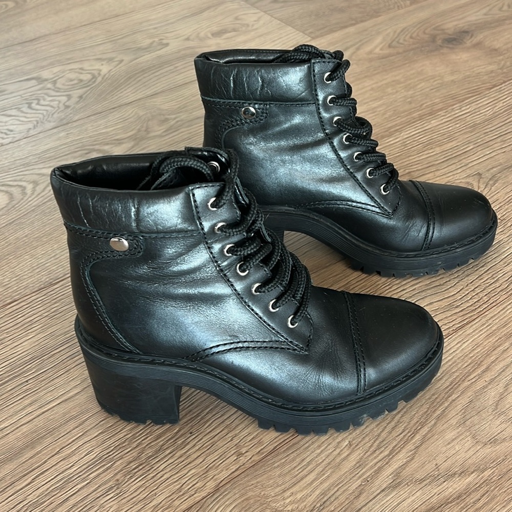 Marc Fisher Black Leather Lace-Up Ankle Boots
